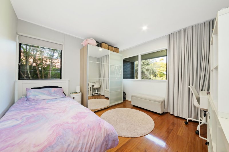 Photo - 15 Aspleybank Street, Aspley QLD 4034 - Image 15