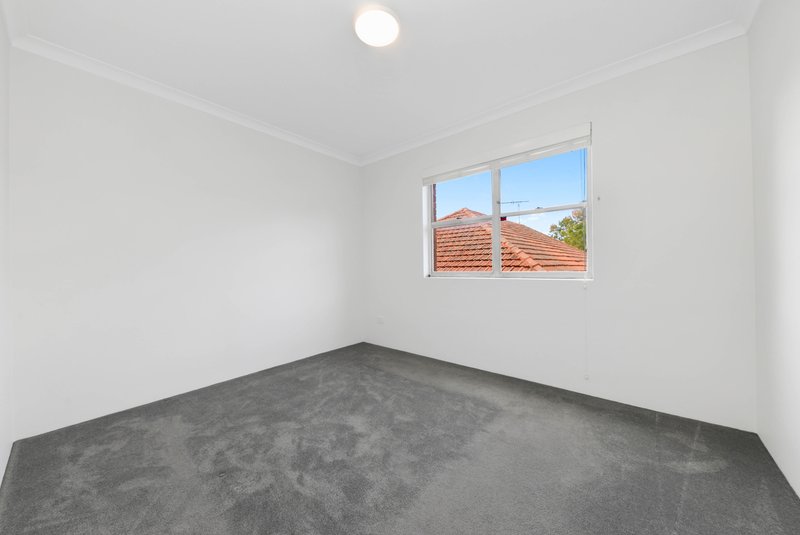 Photo - 1/5 Astolat Street, Randwick NSW 2031 - Image 4