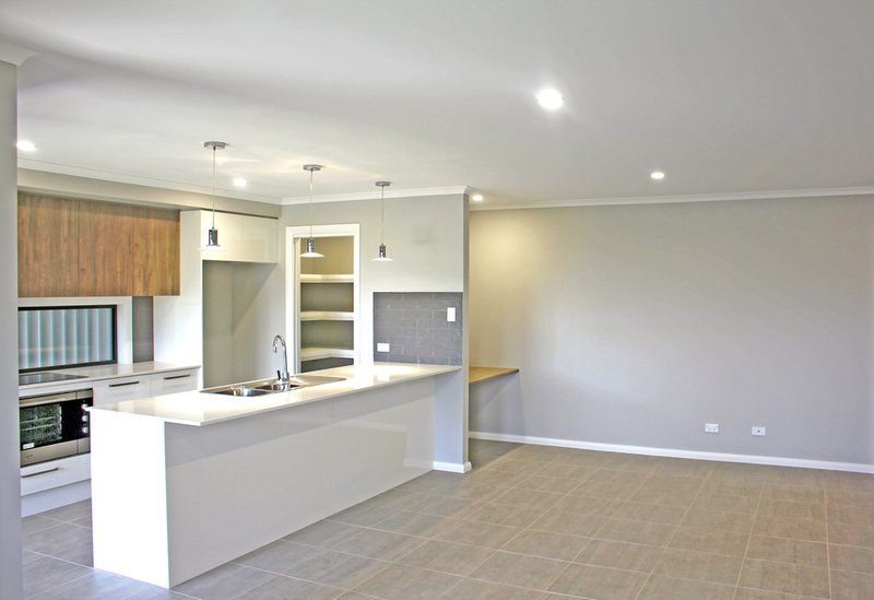 Photo - 15 Aubin Avenue, Thrumster NSW 2444 - Image 3