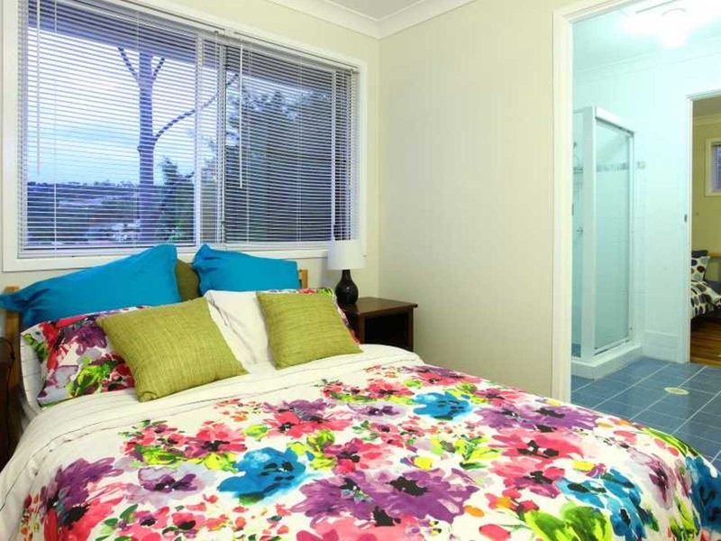 Photo - 15 Austral Crescent, Pacific Pines QLD 4211 - Image 12