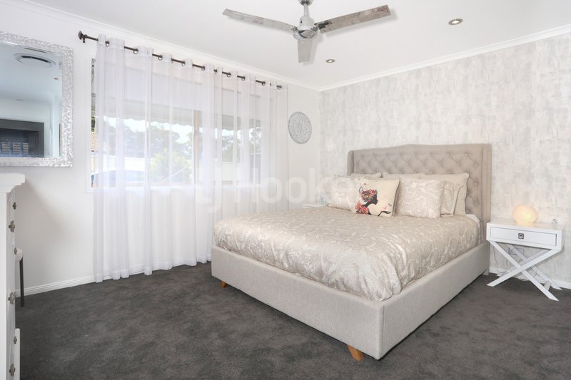 Photo - 1/5 Avi Court, Labrador QLD 4215 - Image 11