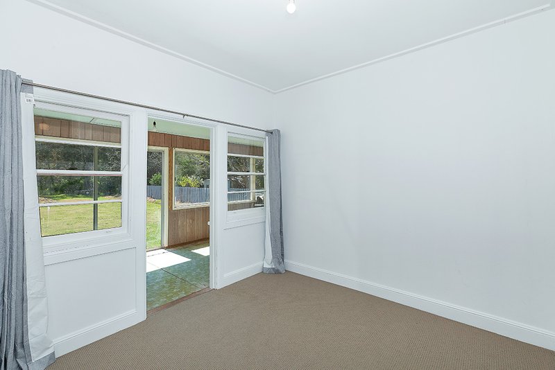 Photo - 15 Awaba Street, Fassifern NSW 2283 - Image 8