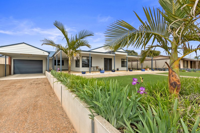 15 Baker Avenue, Port Vincent SA 5581