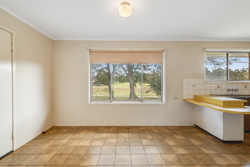 Photo - 15 Balanga Court, South Toowoomba QLD 4350 - Image 2