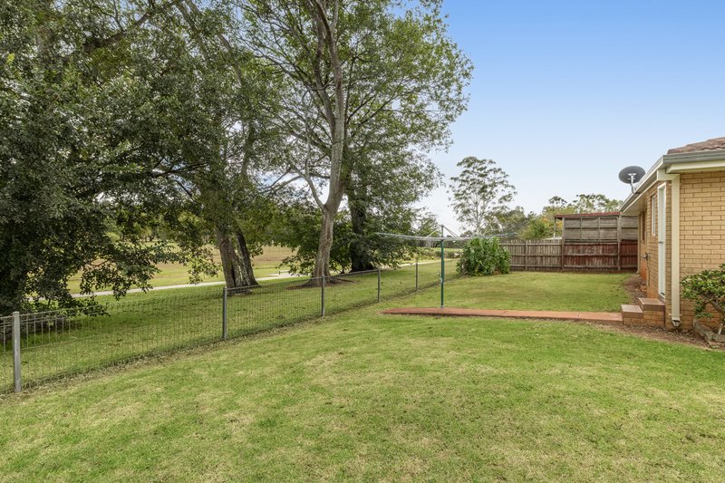 Photo - 15 Balanga Court, South Toowoomba QLD 4350 - Image 10