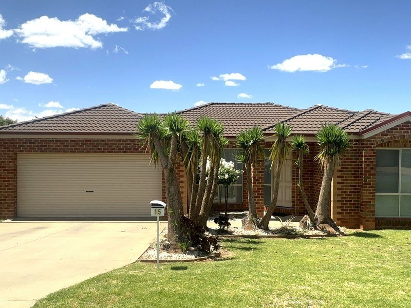 15 Ballestrin Street, Griffith NSW 2680