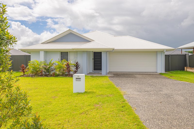 15 Balmoral Cres , Southside QLD 4570