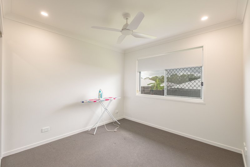 Photo - 15 Balmoral Cres , Southside QLD 4570 - Image 6