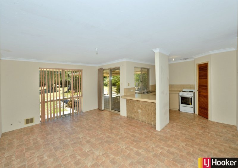 Photo - 15 Balmoral Parade, Halls Head WA 6210 - Image 2