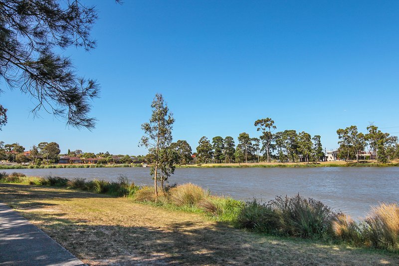 Photo - 15 Banbury Road, Reservoir VIC 3073 - Image 16