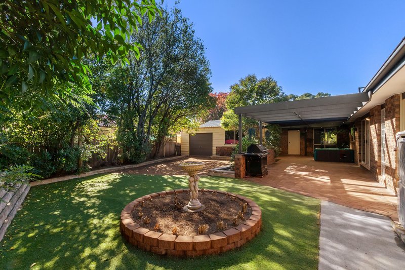 Photo - 15 Bardolph Street, Bonython ACT 2905 - Image 3