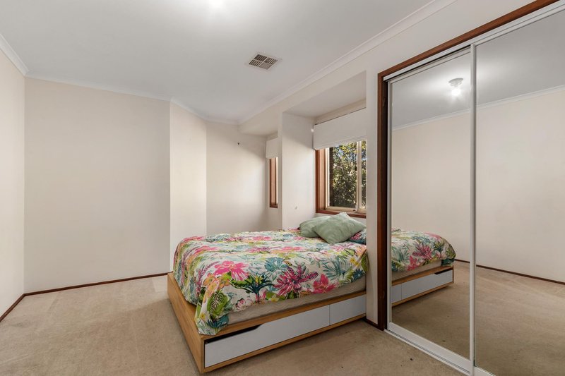 Photo - 15 Bardolph Street, Bonython ACT 2905 - Image 12