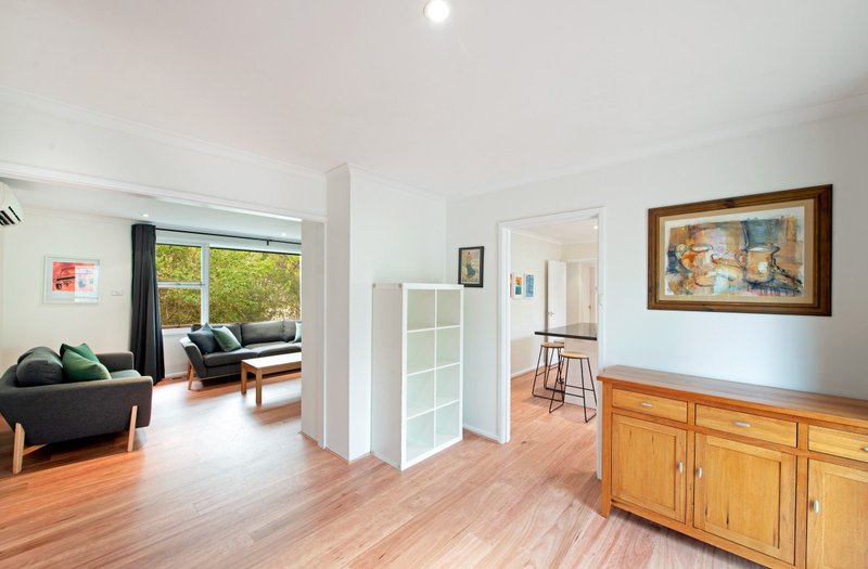Photo - 15 Barney Street, Downer ACT 2602 - Image 4
