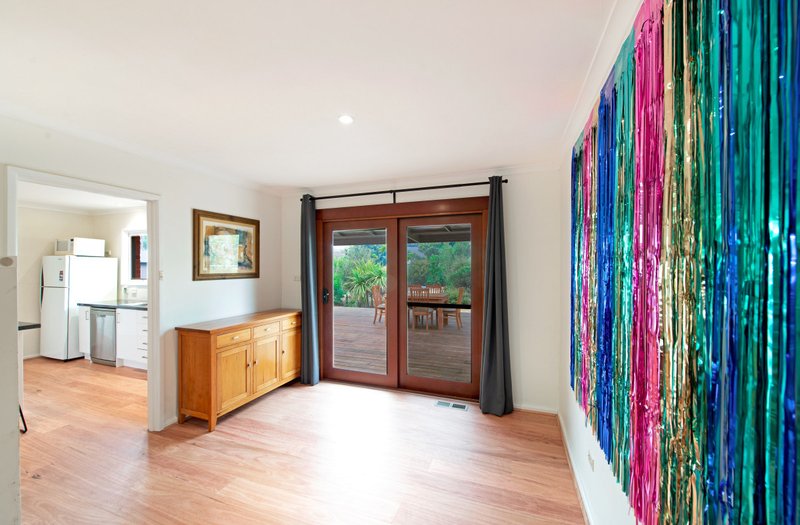 Photo - 15 Barney Street, Downer ACT 2602 - Image 6