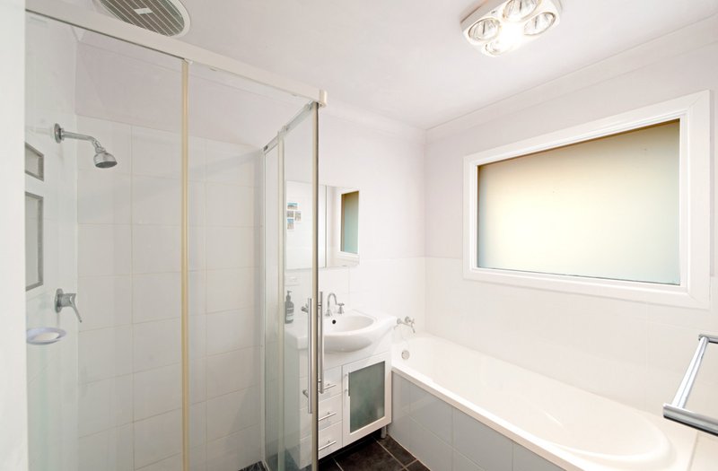 Photo - 15 Barney Street, Downer ACT 2602 - Image 10