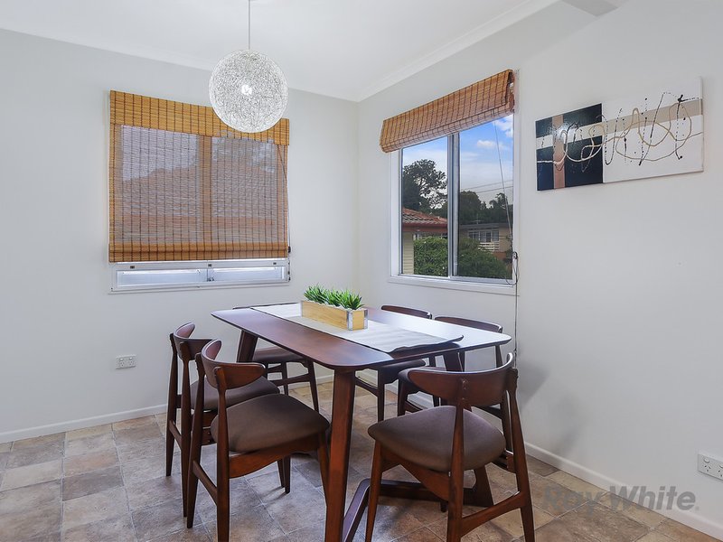 Photo - 15 Barrabui Street, Bracken Ridge QLD 4017 - Image 6