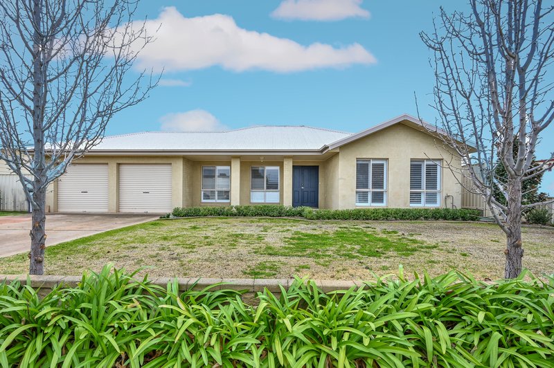 15 Barwidgee Boulevard, Darlington Point NSW 2706