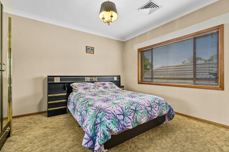 Photo - 15 Barwon Road, Mortdale NSW 2223 - Image 5