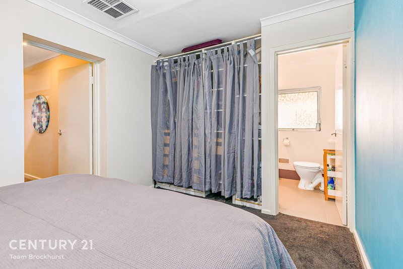 Photo - 15 Baryna Street, Armadale WA 6112 - Image 20