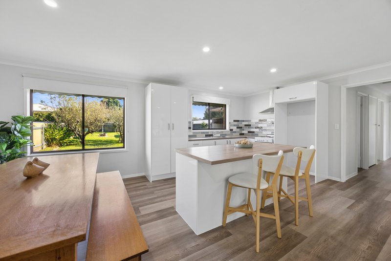 Photo - 15 Baxter Street, Timboon VIC 3268 - Image 5