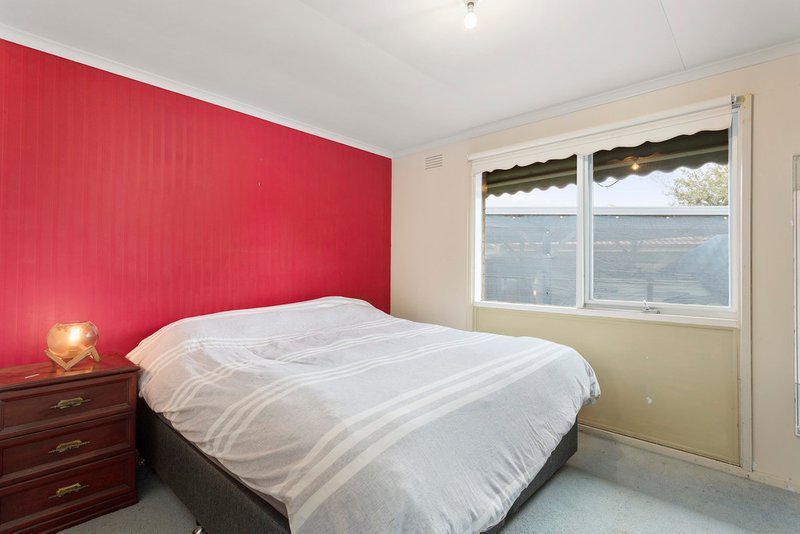 Photo - 15 Bay Shore Avenue, Clifton Springs VIC 3222 - Image 5