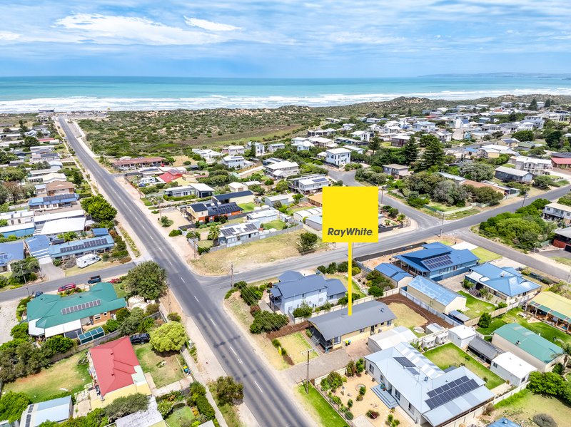 15 Beach Road, Goolwa Beach SA 5214