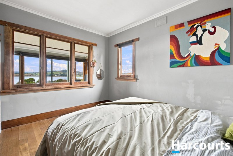 Photo - 15 Beach Road, Gravelly Beach TAS 7276 - Image 9
