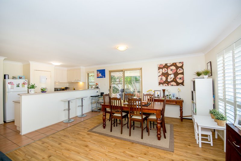 Photo - 15 Bearke Place, Bracken Ridge QLD 4017 - Image 3