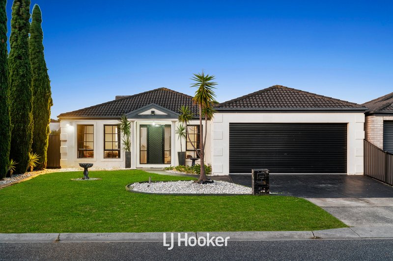 15 Beech Place, Hallam VIC 3803