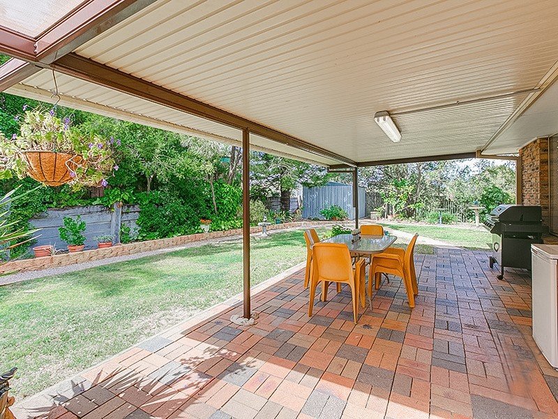 Photo - 15 Beechal Street, Runcorn QLD 4113 - Image 2