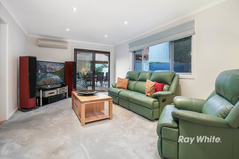 Photo - 15 Beethoven Street, Seven Hills NSW 2147 - Image 2