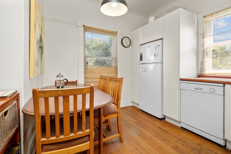 Photo - 15 Belhaven Crescent, Newstead TAS 7250 - Image 4