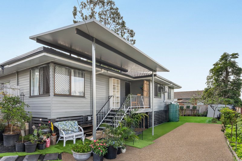 Photo - 15 Bellatrix Street, Inala QLD 4077 - Image 1