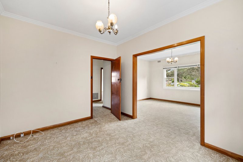 Photo - 15 Belle Vue Avenue, Ringwood VIC 3134 - Image 4