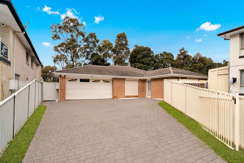 15 Bellerive Close, West Hoxton NSW 2171