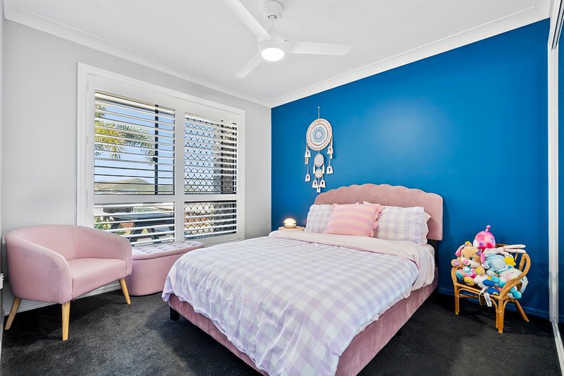 Photo - 15 Bells Court, Rosslyn QLD 4703 - Image 20