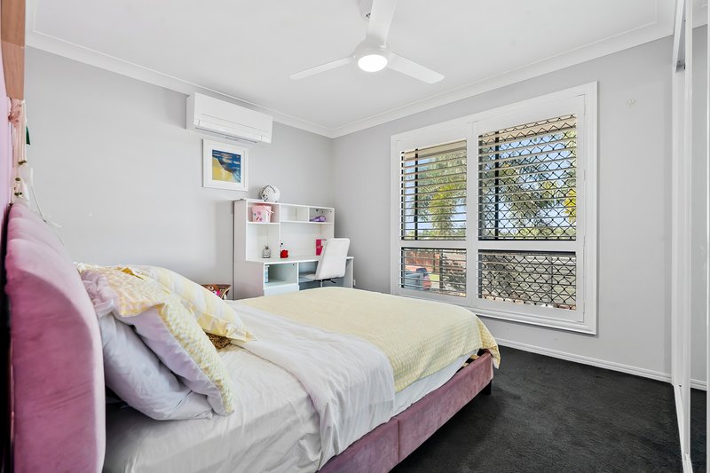 Photo - 15 Bells Court, Rosslyn QLD 4703 - Image 21