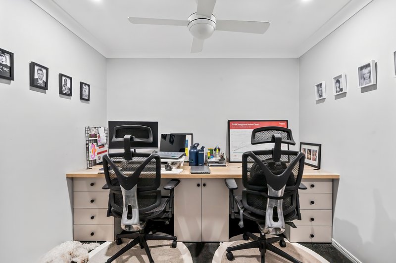 Photo - 15 Bells Court, Rosslyn QLD 4703 - Image 22