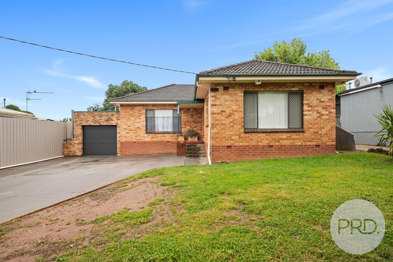 15 Beltana Avenue, Mount Austin NSW 2650