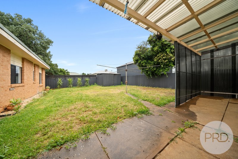 Photo - 15 Beltana Avenue, Mount Austin NSW 2650 - Image 15