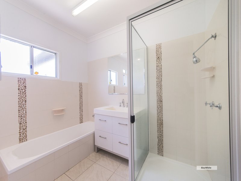 Photo - 15 Bertram Street, Park Avenue QLD 4701 - Image 9