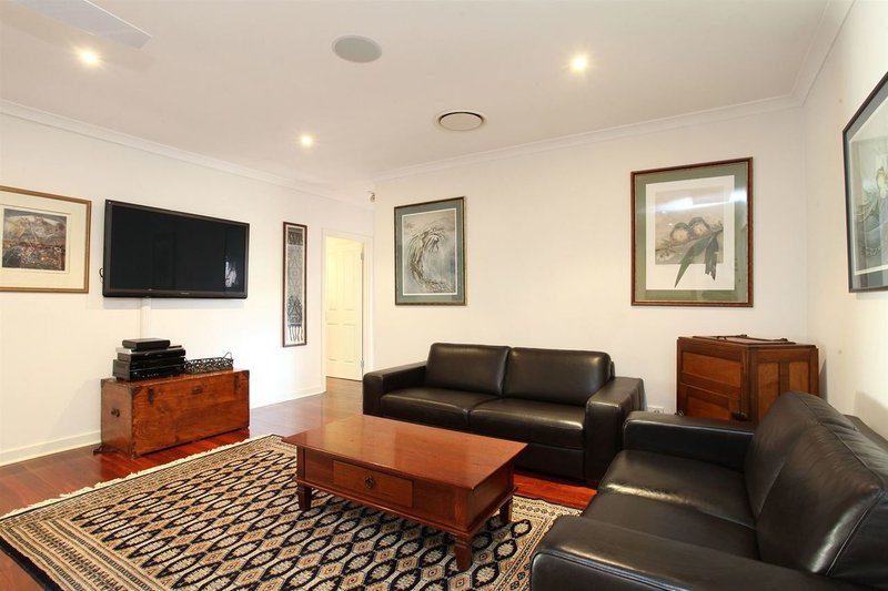 Photo - 15 Best Street, Bassendean WA 6054 - Image 3