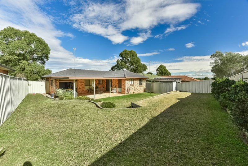 Photo - 15 Beyer Place, Currans Hill NSW 2567 - Image 10