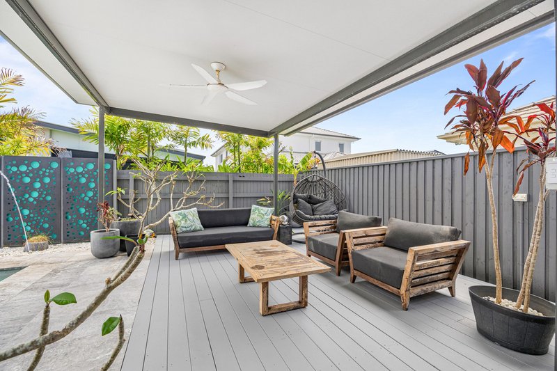 Photo - 15 Birchgrove Circuit, Baringa QLD 4551 - Image 3