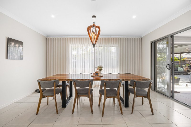 Photo - 15 Birchgrove Circuit, Baringa QLD 4551 - Image 9