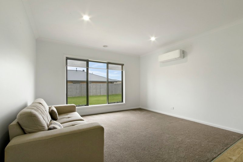 Photo - 15 Bishop View, Paynesville VIC 3880 - Image 10