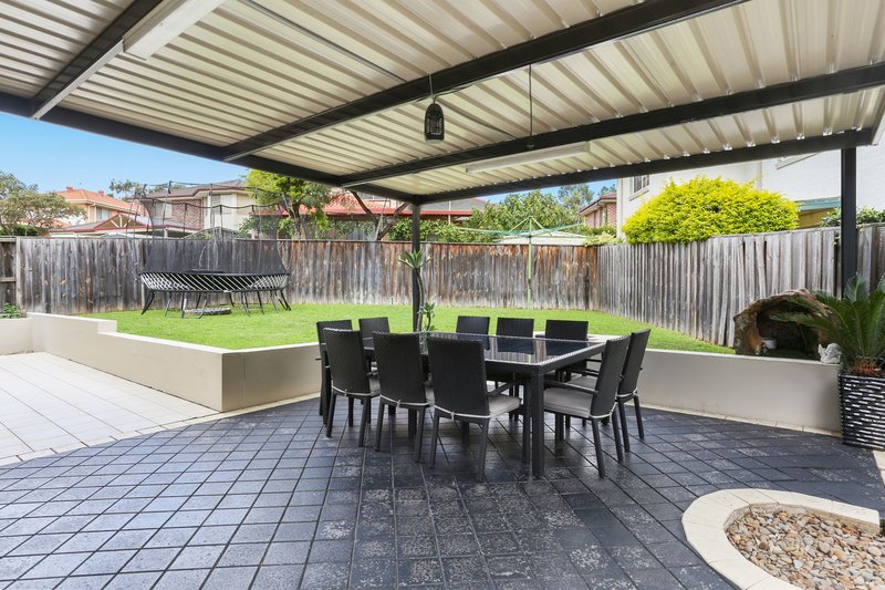 Photo - 15 Black Wattle Circuit, Northmead NSW 2152 - Image 5