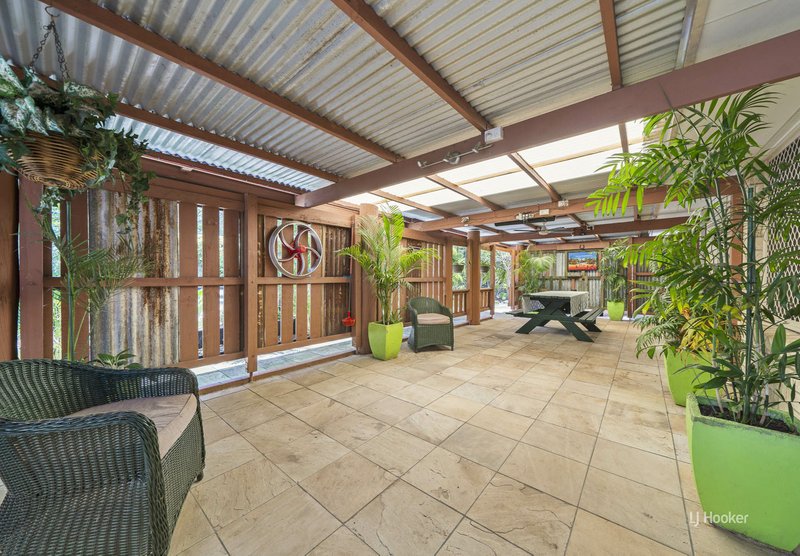 Photo - 15 Blackbutt Street, Blackbutt QLD 4314 - Image 2