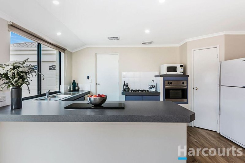 Photo - 15 Blairgowie Heights, Kinross WA 6028 - Image 17