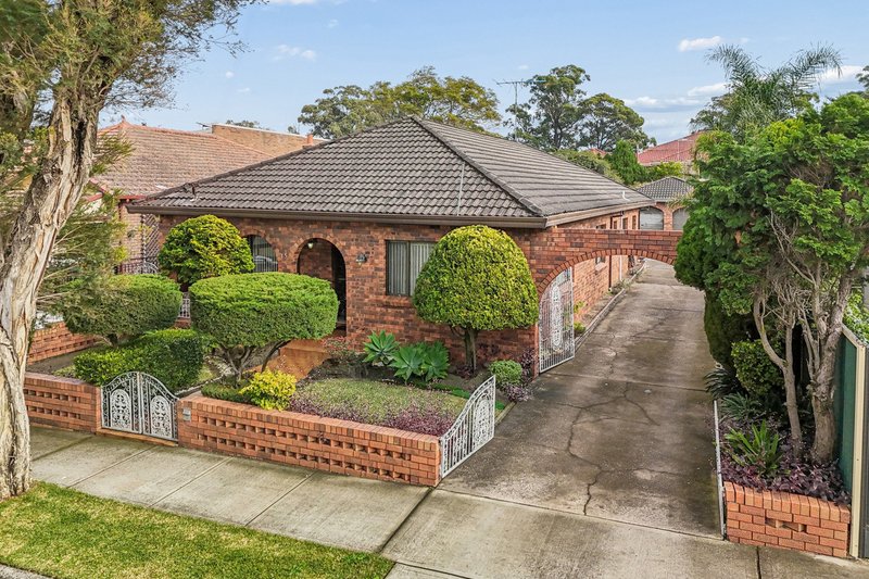 Photo - 15 Blenheim Street, Croydon Park NSW 2133 - Image 1